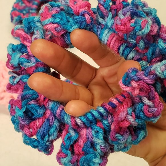 Woman's Handmade Crochet 2 Scrunchies and Flower Headband Bubblegum Multicolor - Picture 8 of 12